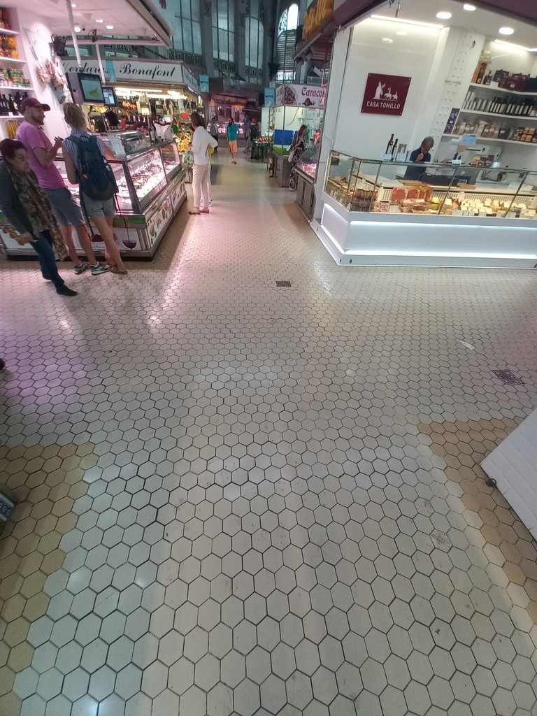 Itinerarios amplios, sin obstáculos, seguros y cómodos.