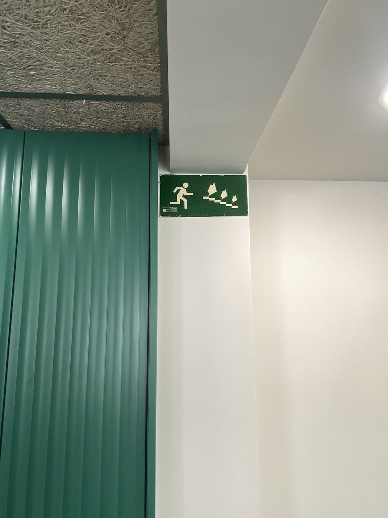 Senyalització escales.