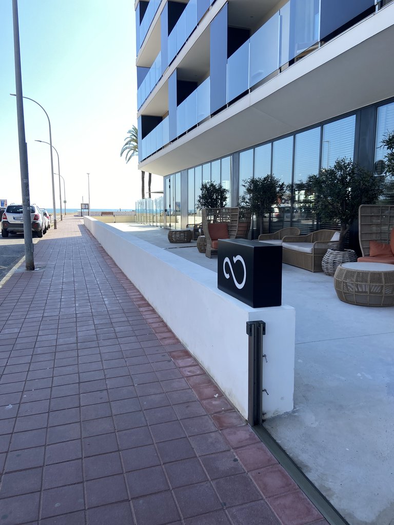 Correct exterior accessibility.