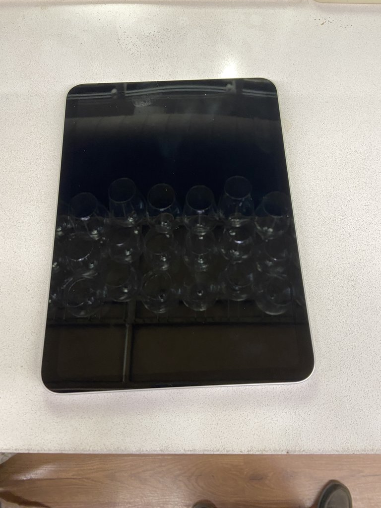 Dispositiu auxiliar per facilitar la visualització de la carta.