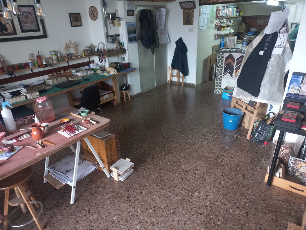 Interior route clearly defined by the arrangement of equipment and furniture.