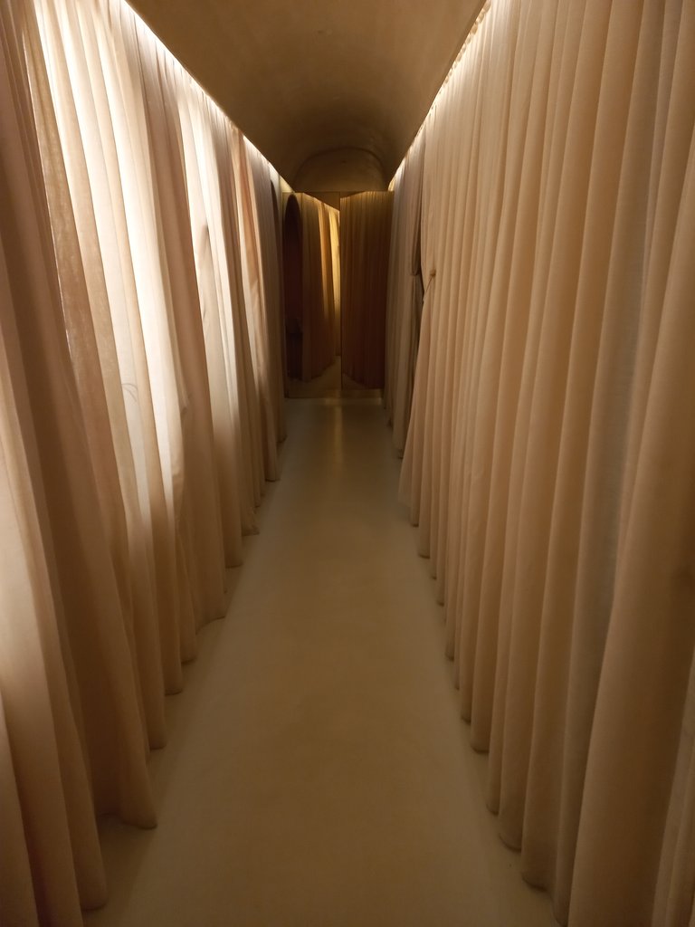 Routes easily recognizable by the arrangement of equipment and furniture.