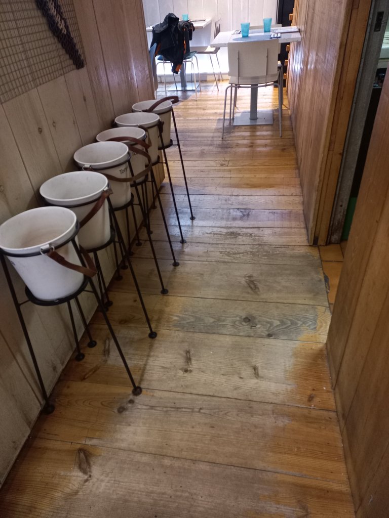 Interior route defined by the arrangement of equipment and furniture.