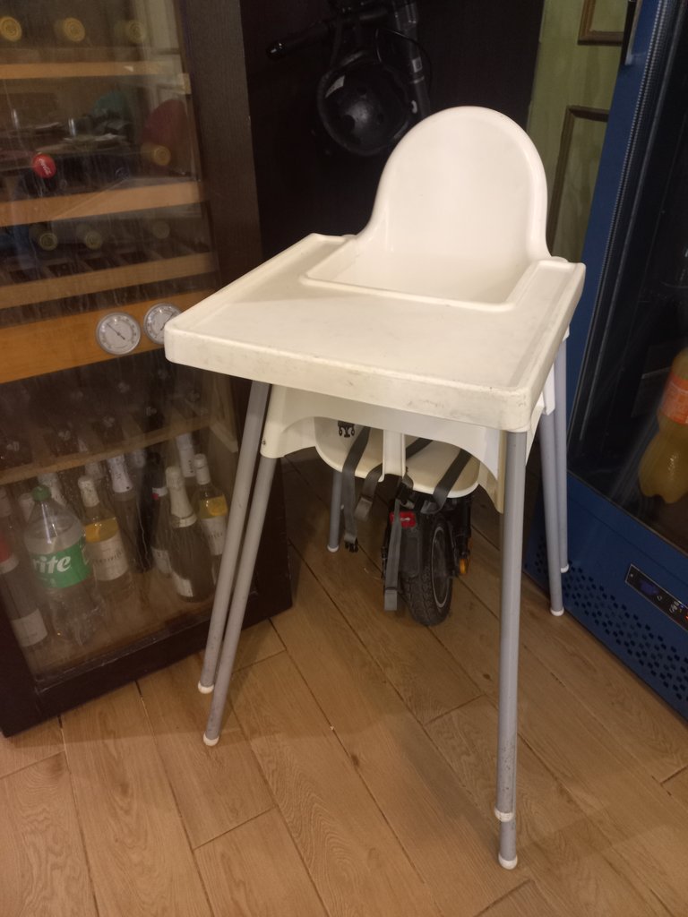 Disponibilidad de tronas para bebés.