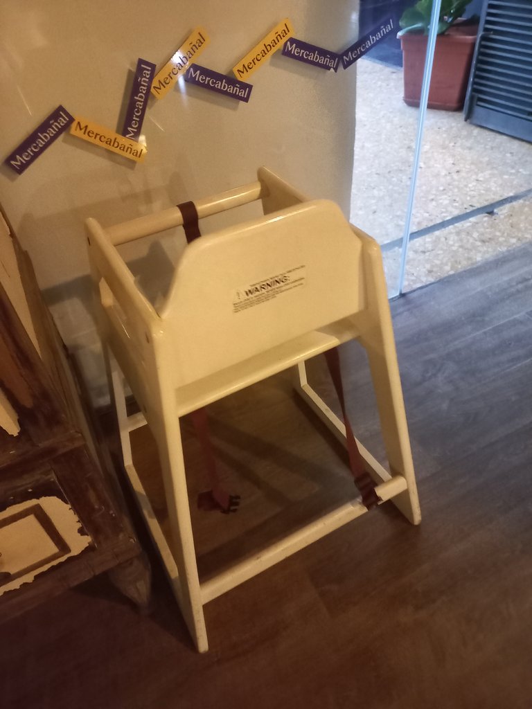 Disponibilitat de trona per a nadons.