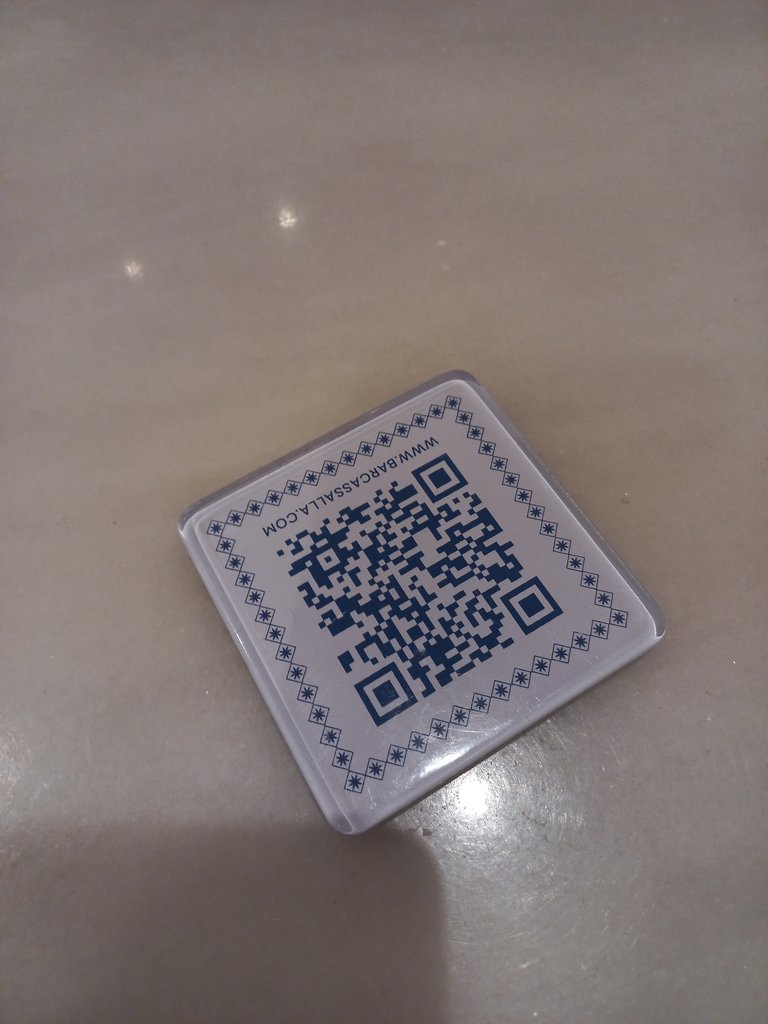 Access system to relevant information through mobile devices,