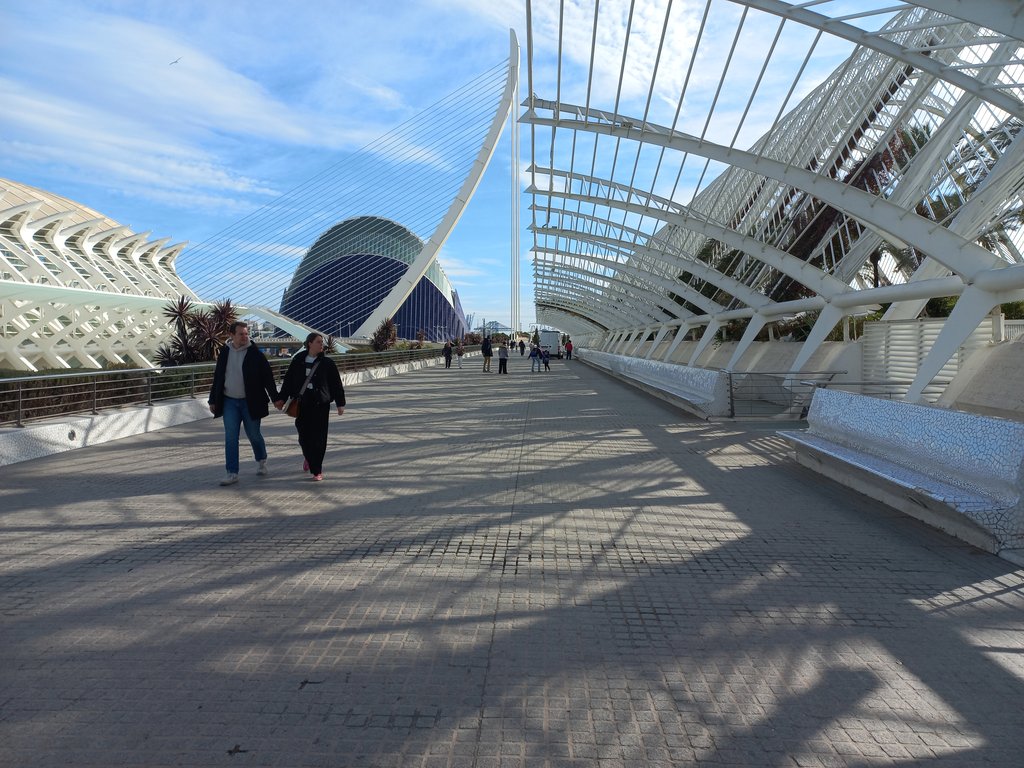 Recorridos amplios libre de obstáculos.