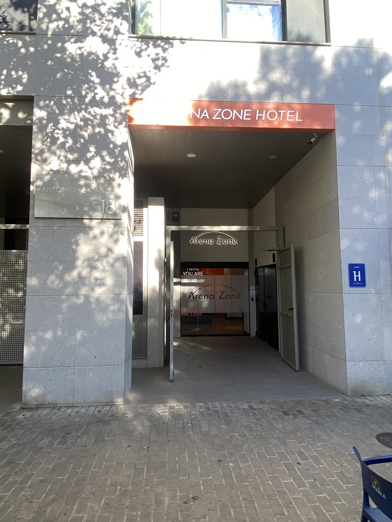 Accesibilidad exterior adecuada.