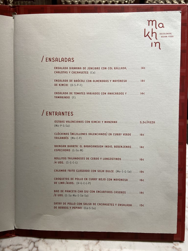 Carta accesible, con un tamaño de fuente adecuado y contraste respecto al fondo.