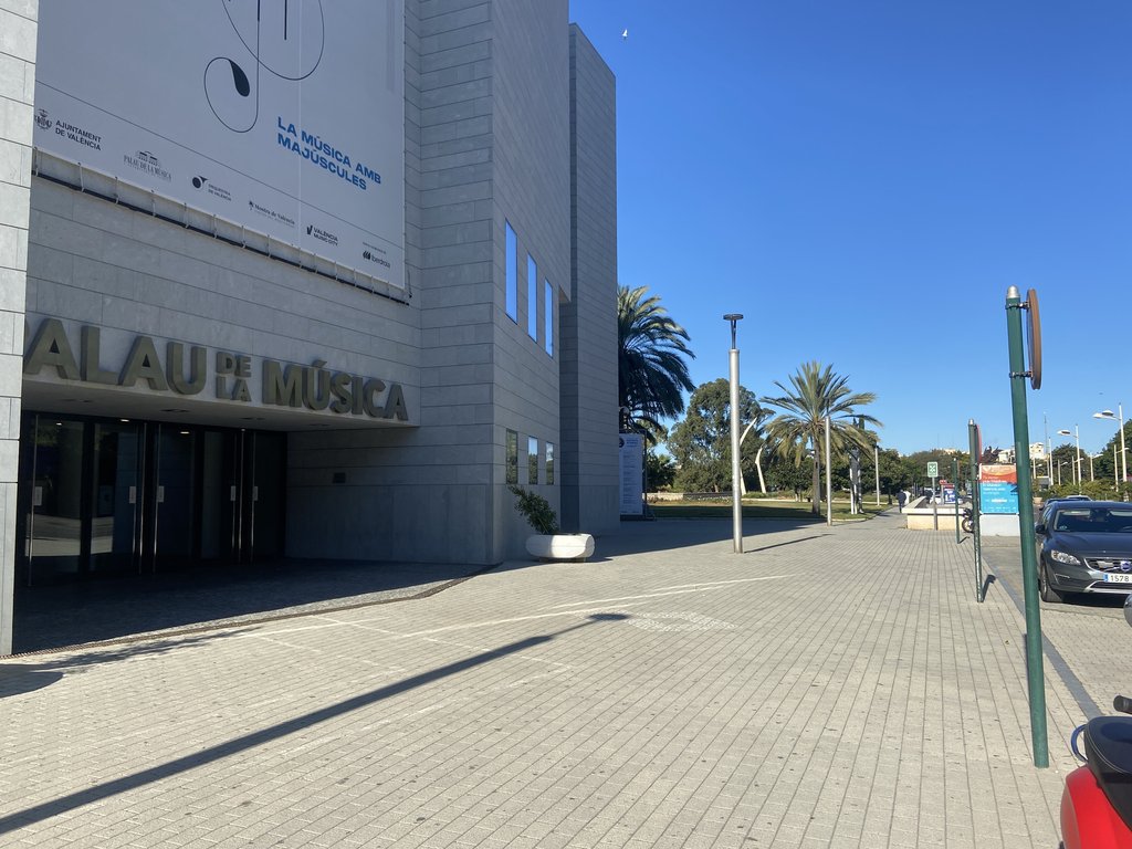 Adequate exterior accessibility.