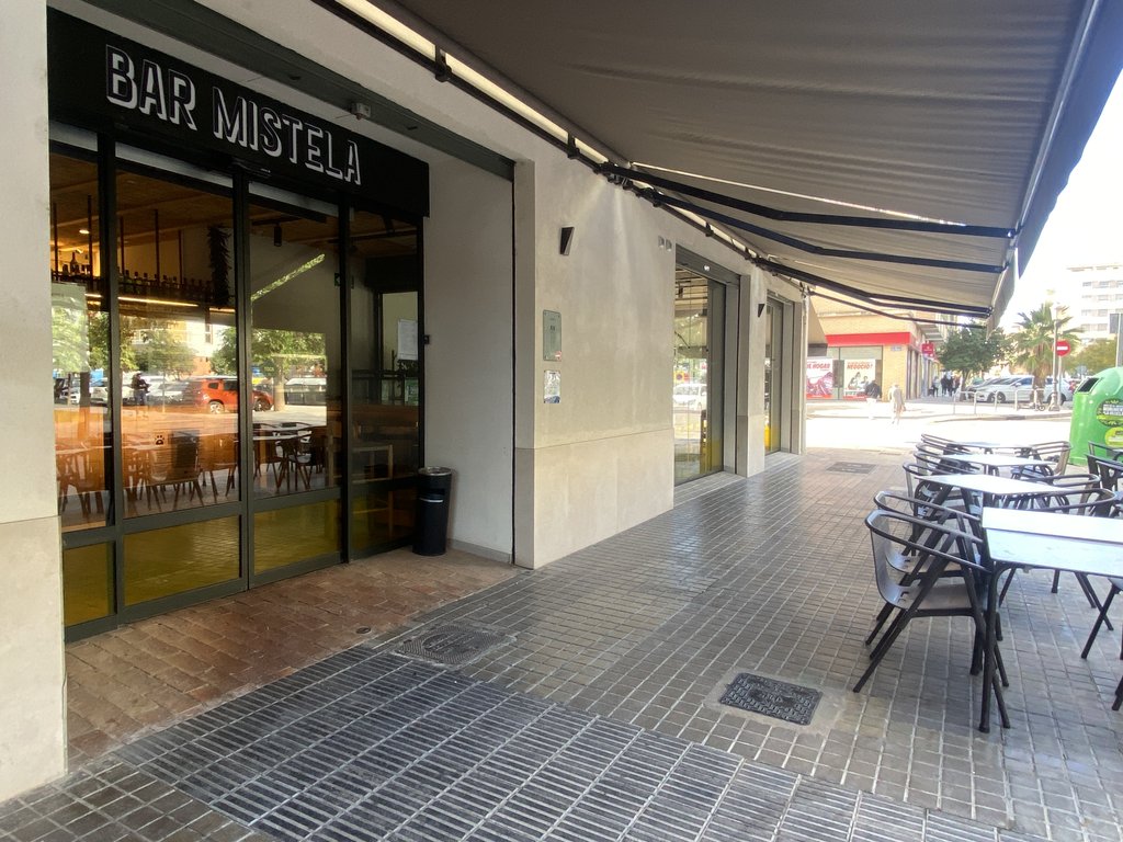 Adequate exterior accessibility.