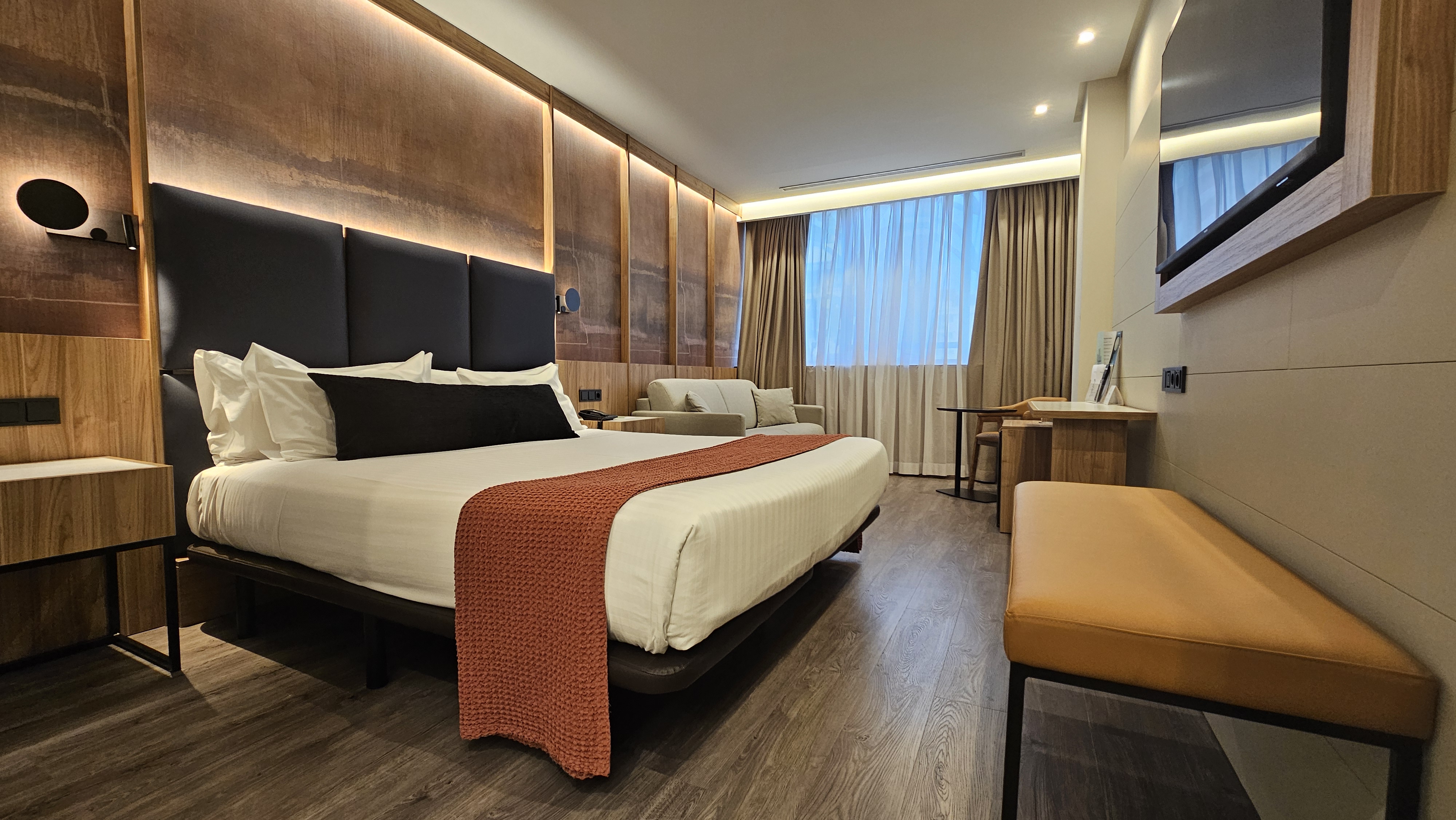 Hotel Silken Puerta Valencia