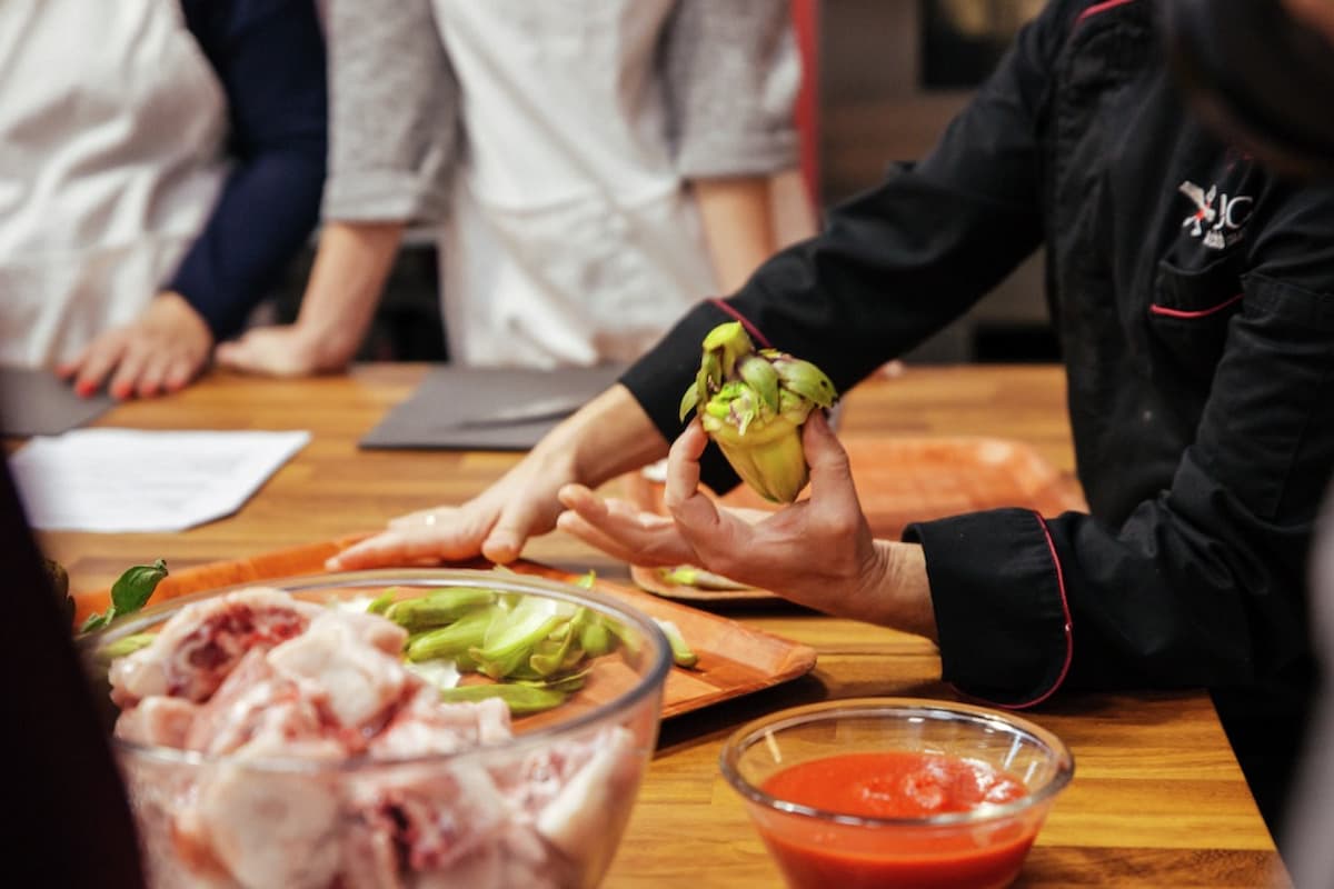 Aprende a cocinar paella en València