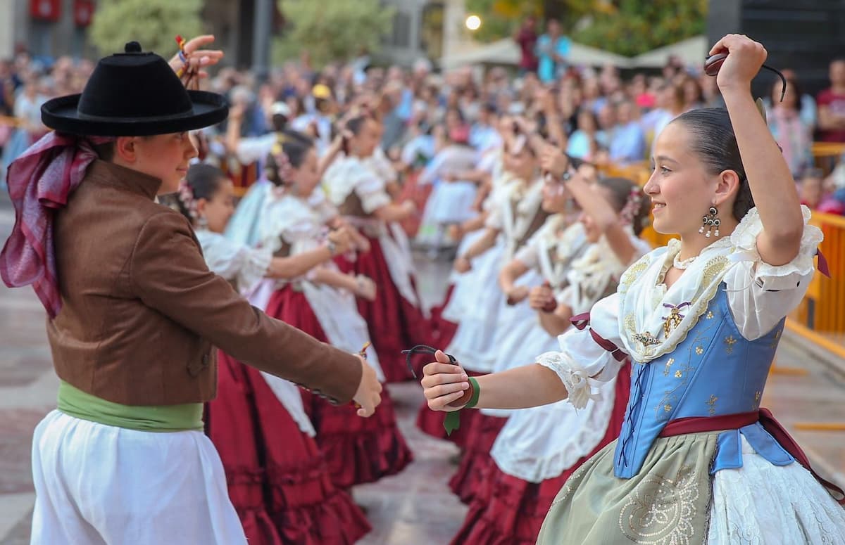 Dansà en honor a la Mare de Déu en València