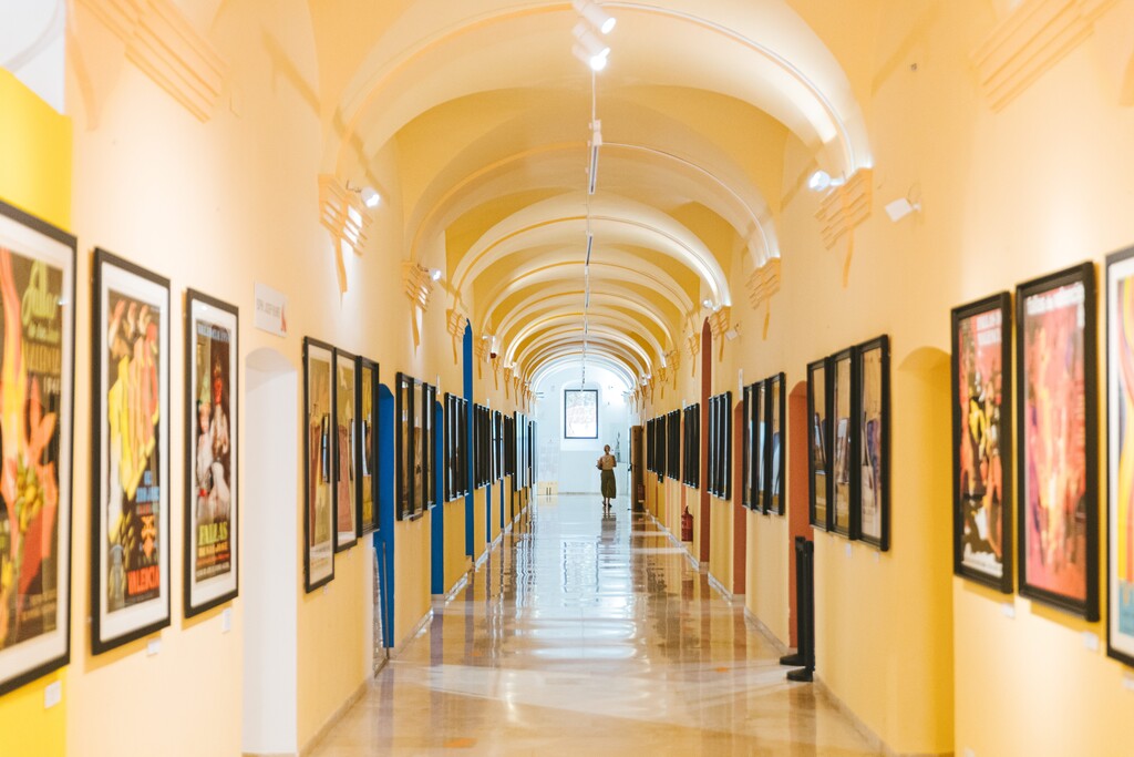 pasillo museo fallero 