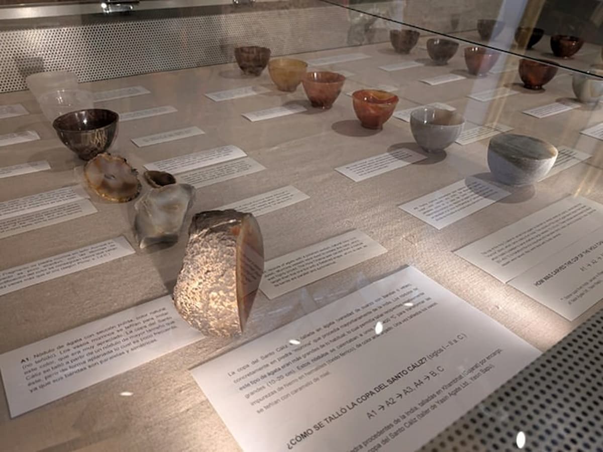 Exposición sobre las transformaciones del Santo Cáliz en València 