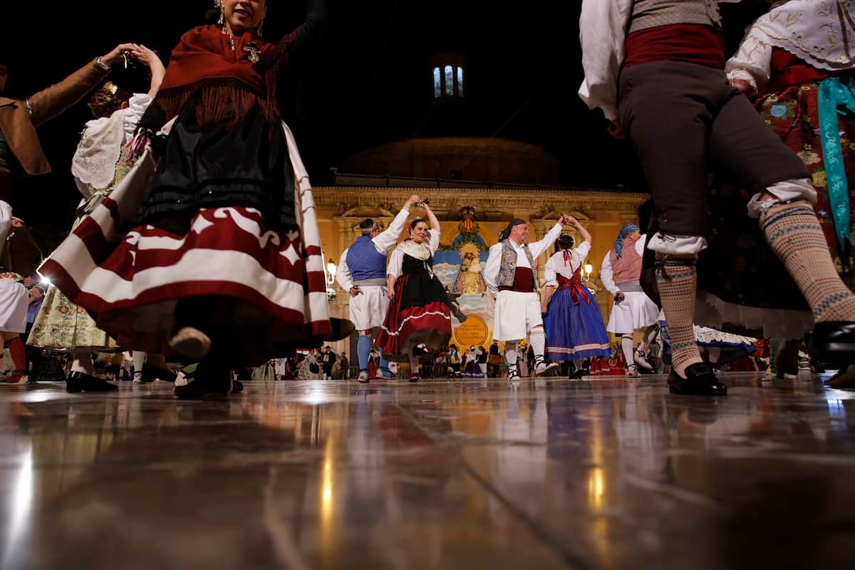 Dansà en honor a la Mare de Déu en València