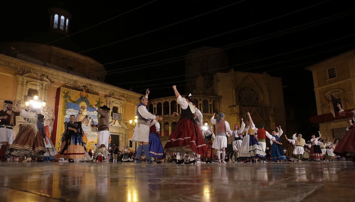 Dansà en honor a la Mare de Déu en València
