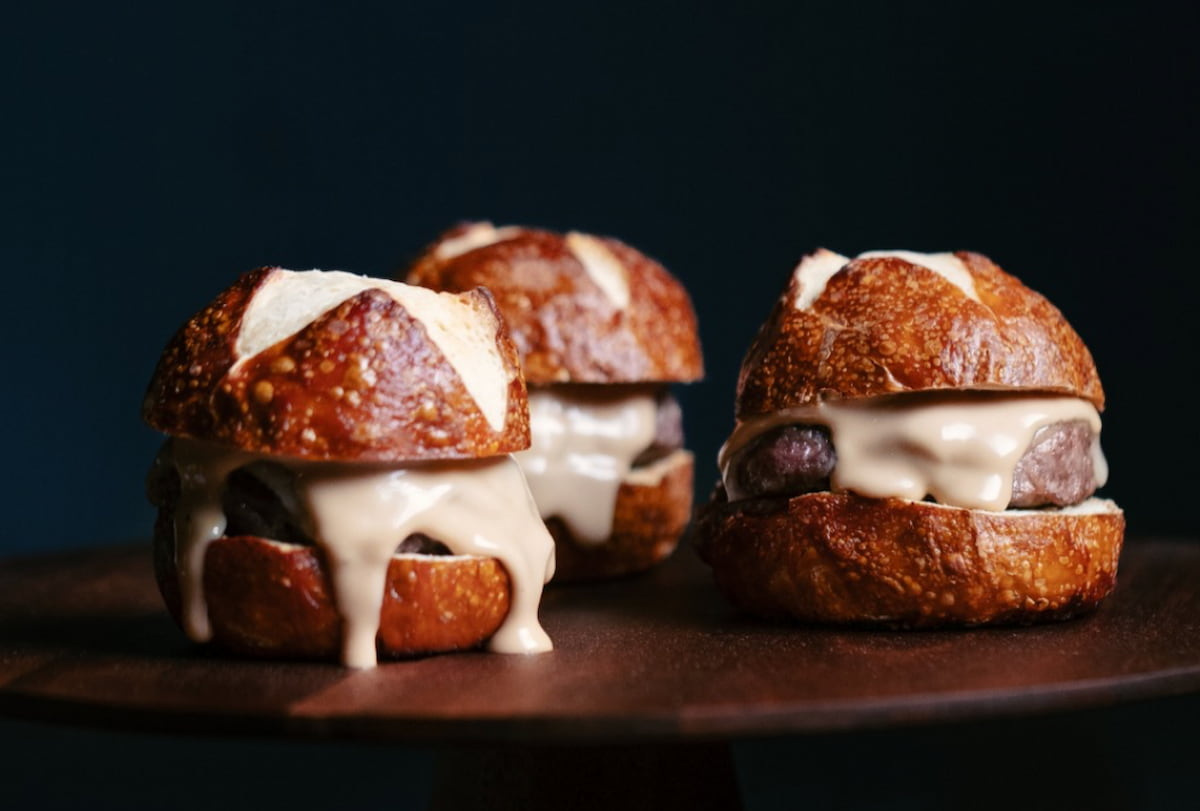 Viernes y sábados en el Restaurante Alegal de València
