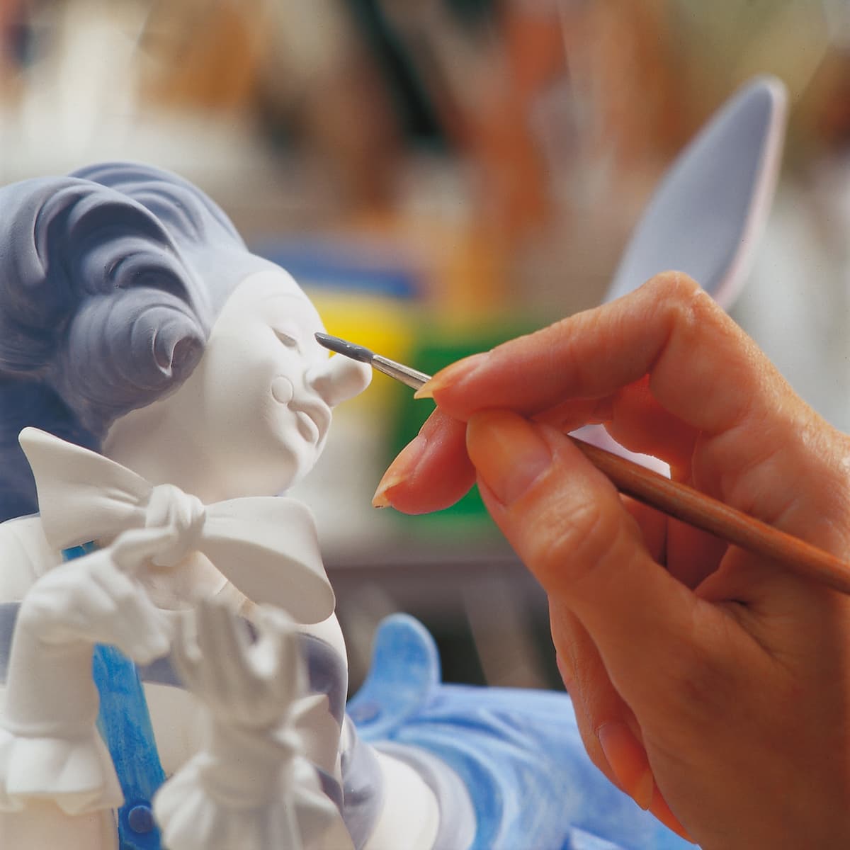 Visita los talleres Lladró y crea tu propia obra de porcelana
