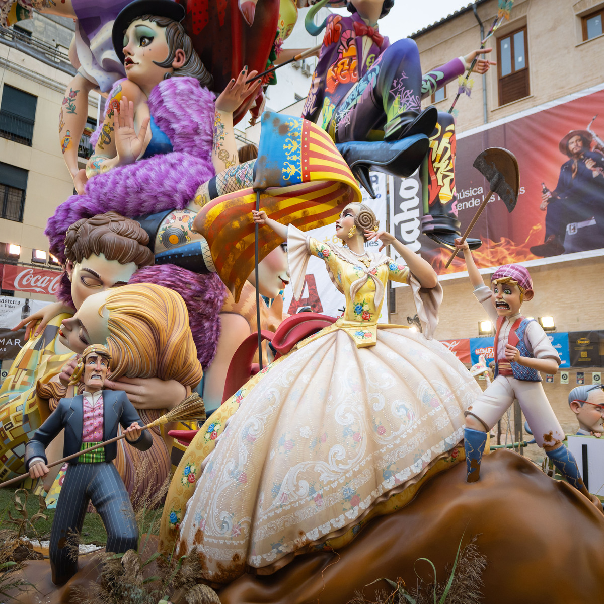 Monumento fallero Falla Plaza del Pilar 2025 