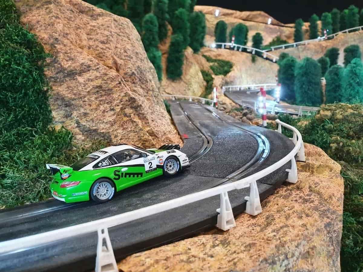 Exposición y circuito «60 Años de Scalextric» en València