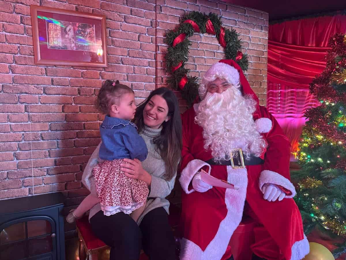 Súbete al Barco de la Navidad en La Marina de València 