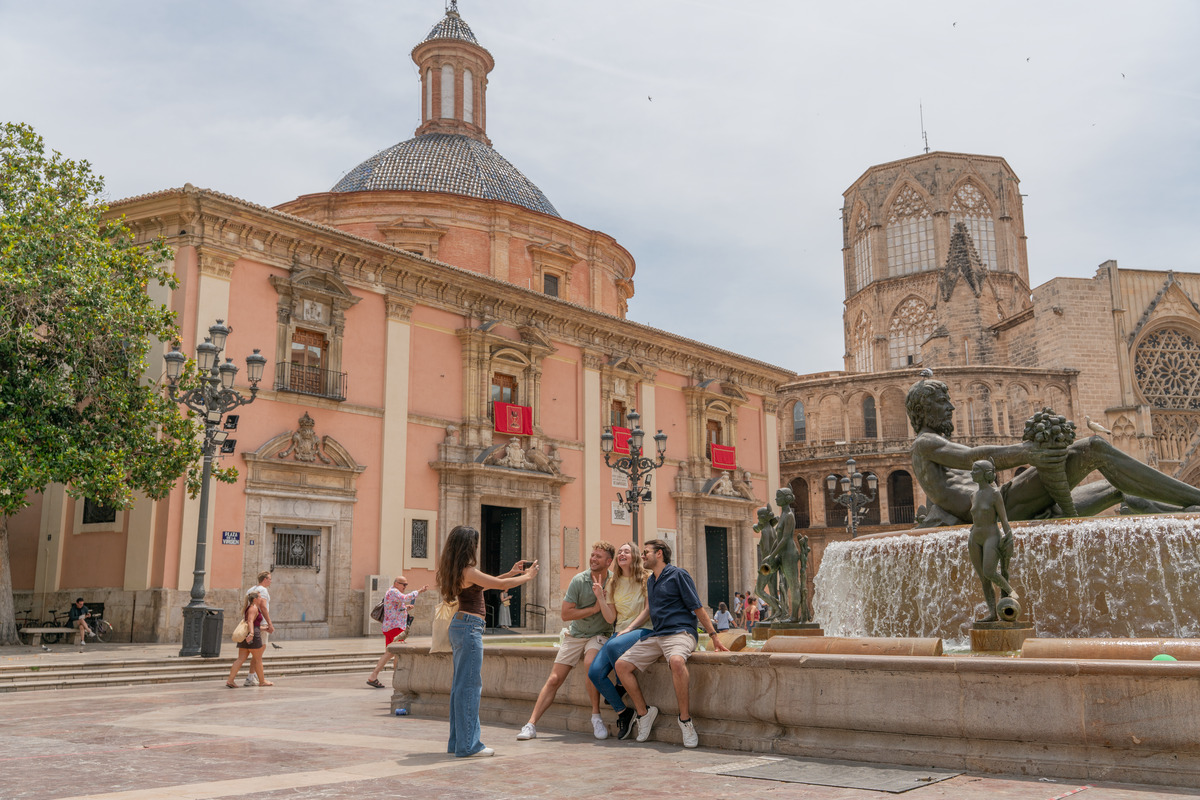 Plaza de la Virgen