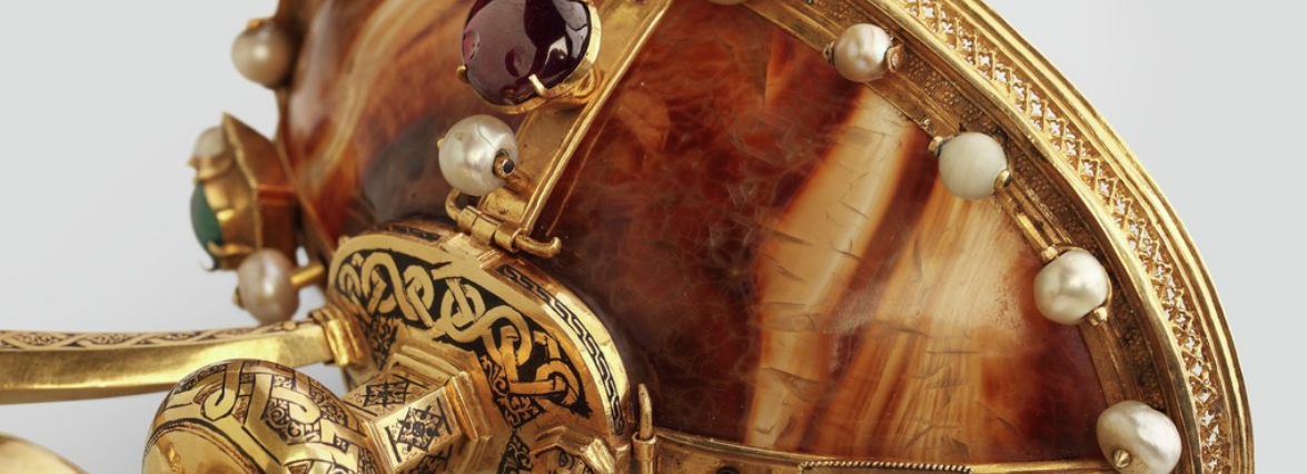 Wie ist der Heilige Kelch oder der Heilige Gral?