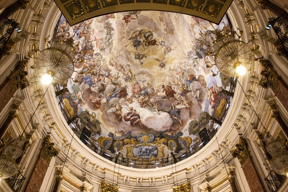 Basílica de la Virgen de los Desamparados Valencia