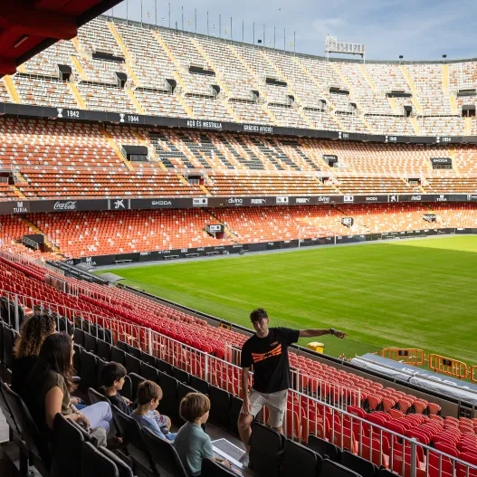 Mestalla Forever Tour con niños
