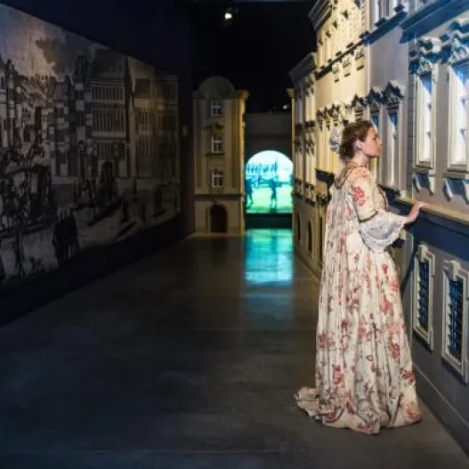 Exposición La aventura del pensamiento en MuVIM