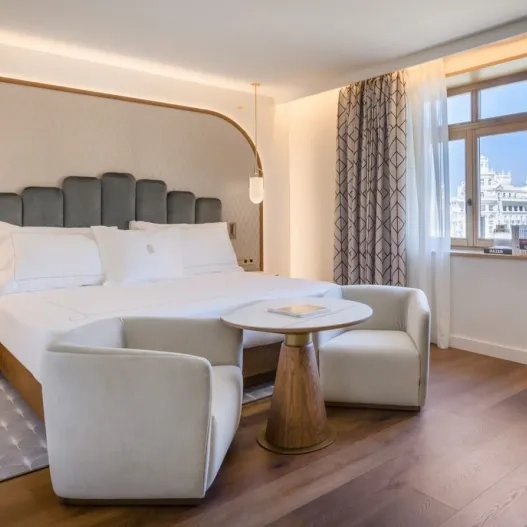 Hotel Centenari