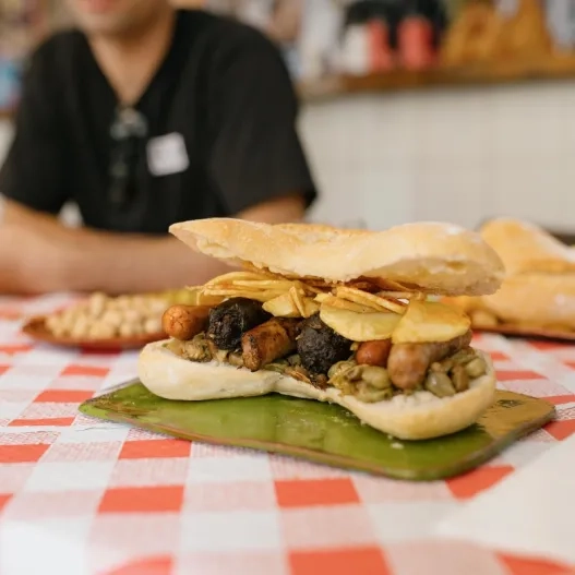 Almuerzo