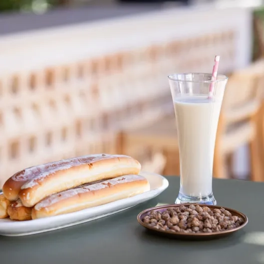 Horchata y fartons