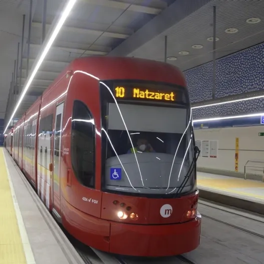 Linea 10 metro Valencia