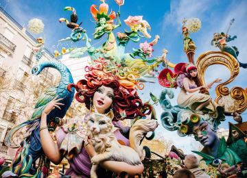 Los diez elementos esenciales de las Fallas de Valencia.