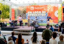 Un lago de conciertos