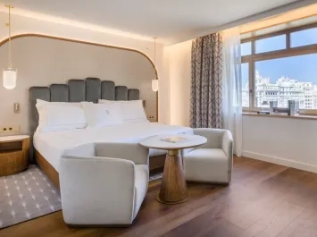 Hotel Centenari