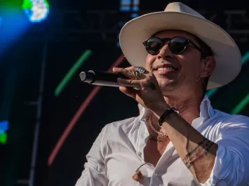 Concierto del artista cubano Leoni Torres en València