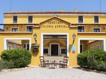 «Descanso Entreviñas»: escapada enoturística en València