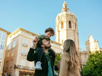 familia Miguelete detrás