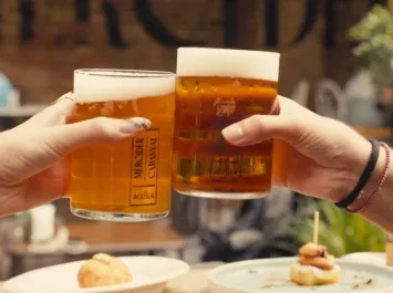 Oktoberfest en Mercader: cerveza y tapas alemanas en el Cabanyal