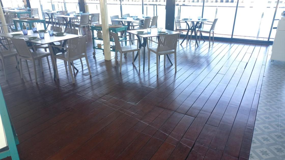 Espacio amplio libre de obstáculos.