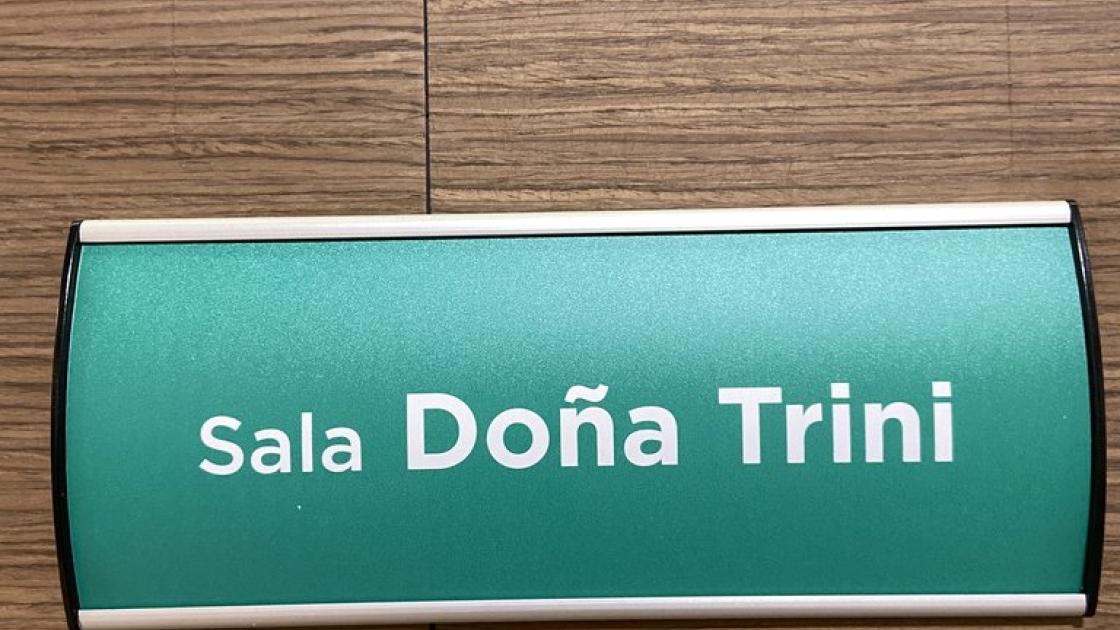 Signage for room “Doña Trini”.