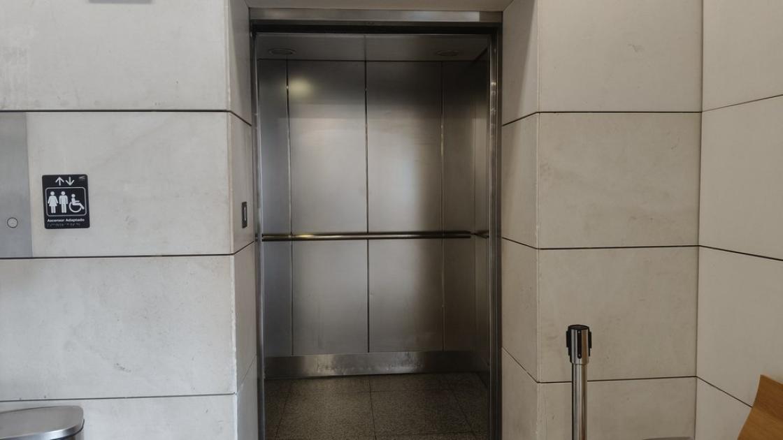 Braille signage and pictograms for the elevator. Wide cabin.