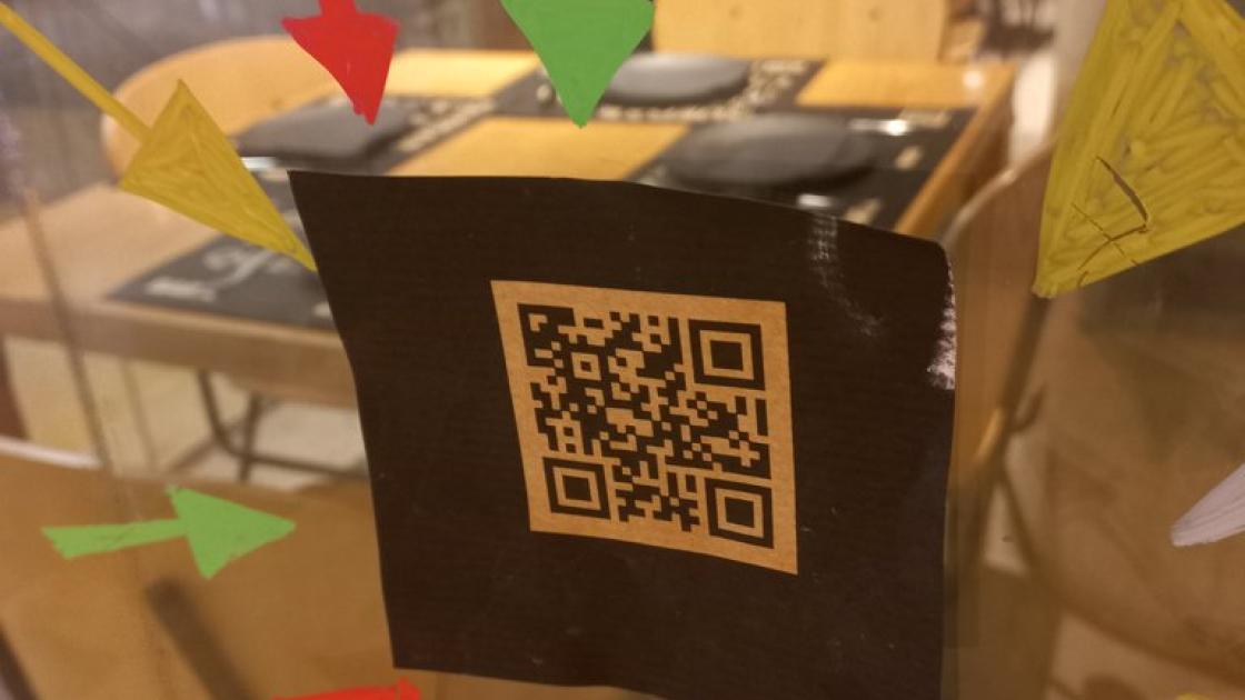 Recursos tecnológicos para acceso a la información de interés a través de dispositivos Smartphone.