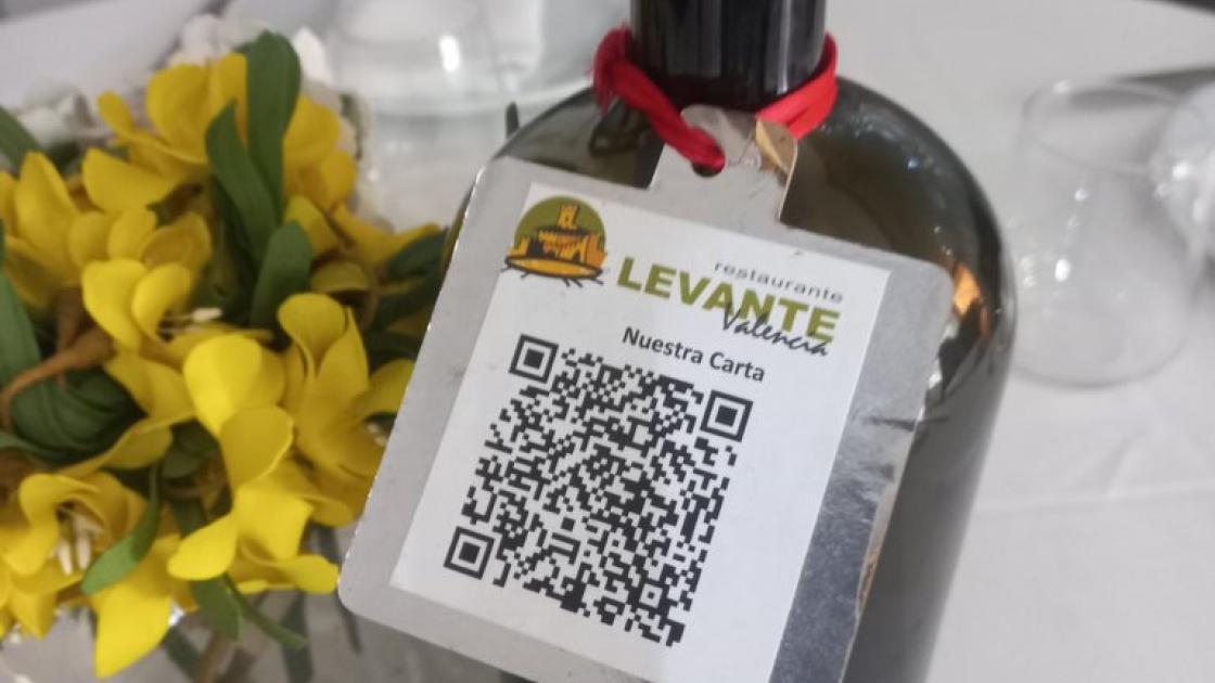 Disponibilidad de sistemas qr para el acceso a la información de interés a través de dispositivos móviles.