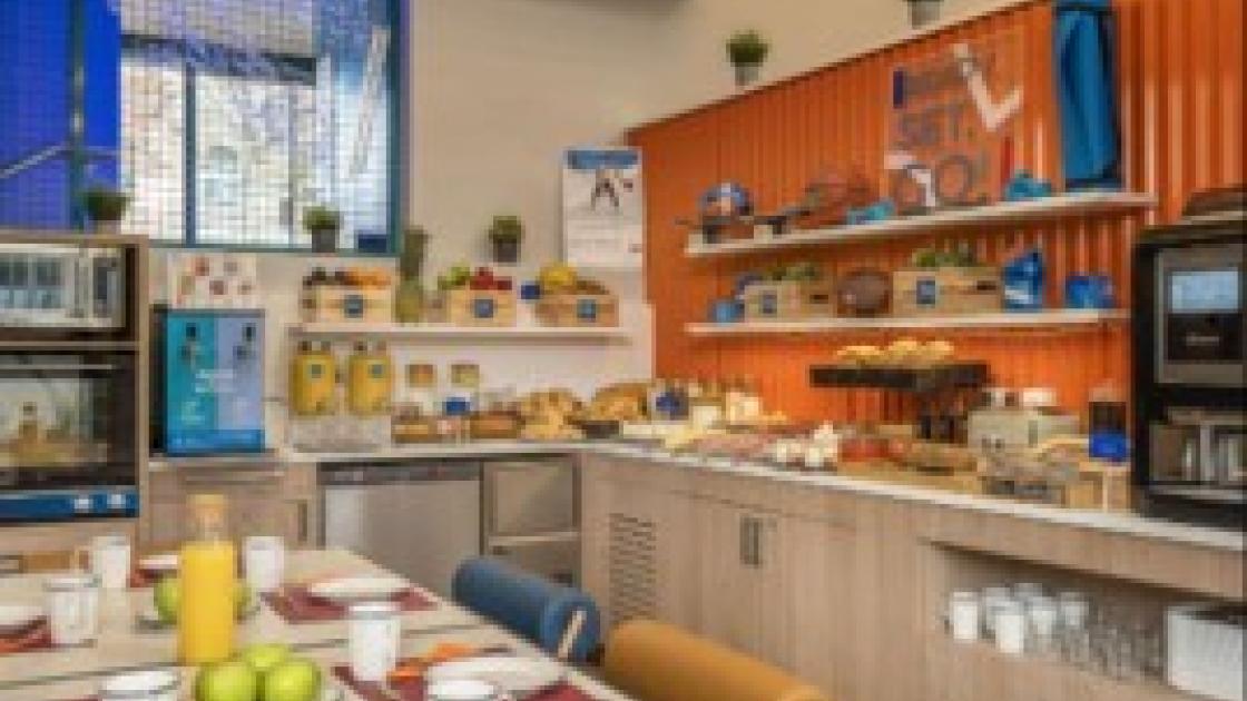 Hotel Ibis Budget Valencia Centro Puerto