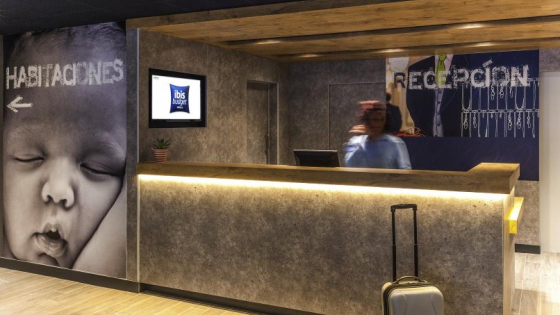 hotel ibis valencia aeropuerto